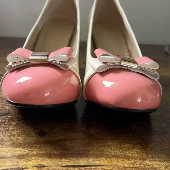 Ephemeral Retro Pin Up Baby Pink & Tan Patent Round Bow Toe Heels - Picture 5 of 12